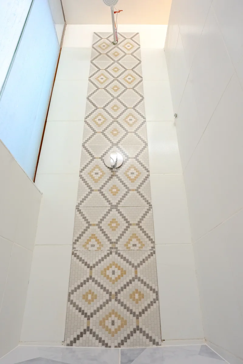Shower floor